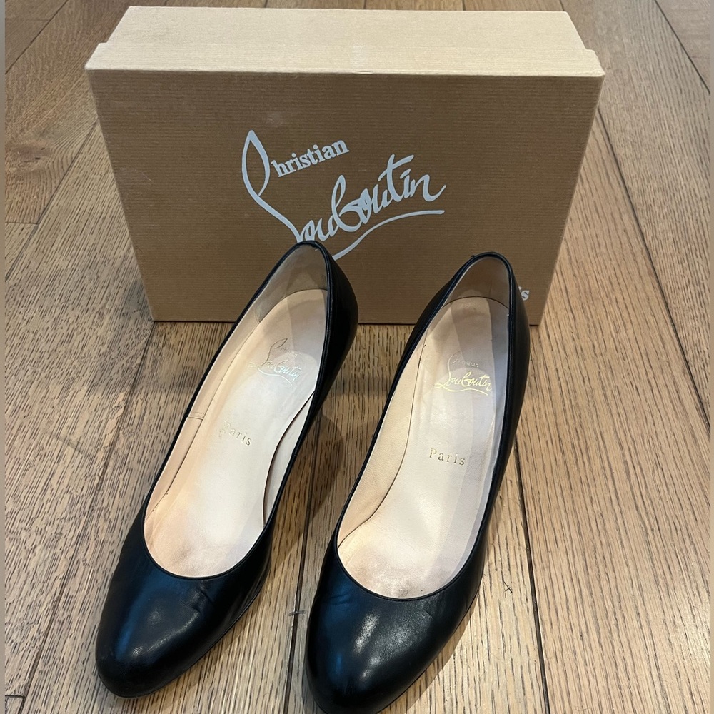 Christian Louboutin Simple Pump Black Size 8